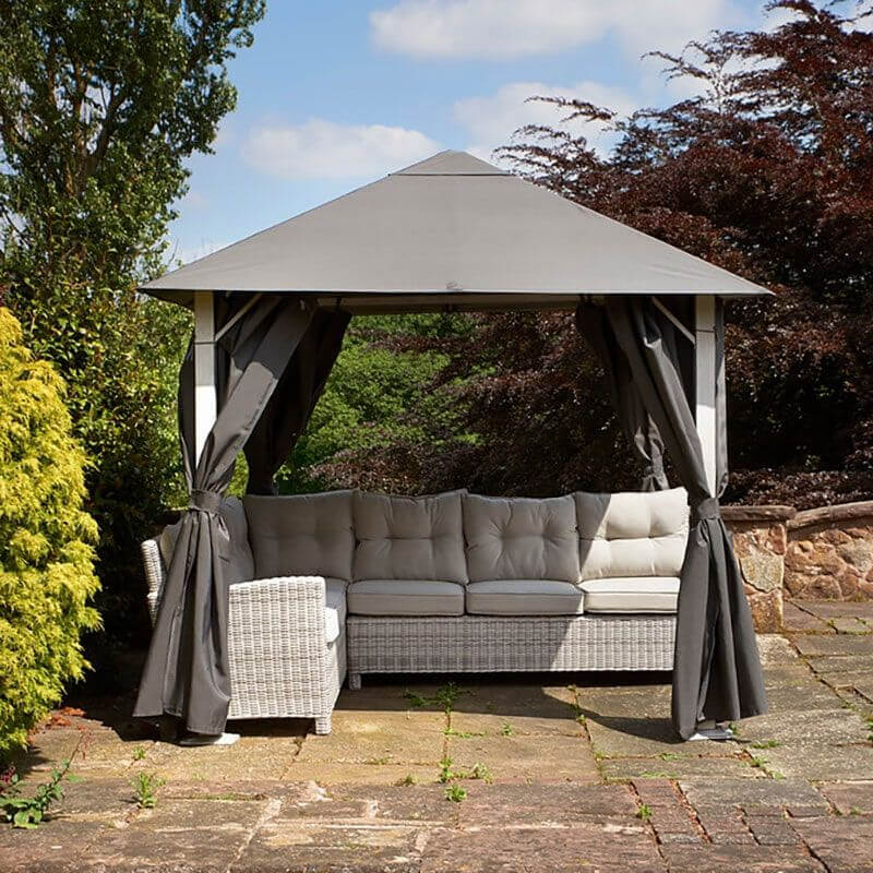 Click HERE to view this 8x8 Glendale Vintage Gazebo