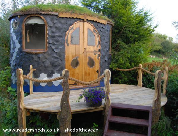 love shack shed with landing 